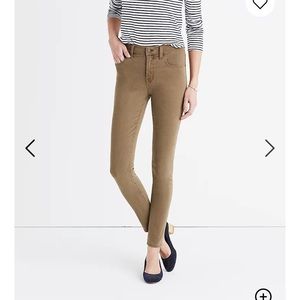 High Riser Skinny - Garment Dyed Khaki